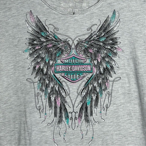 Harley Davidson Women's V-neck Gray Tshirt Size Large Chicago - Picture 2 of 9